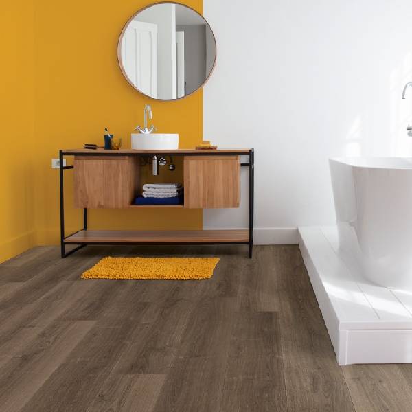 Brushed oak brown