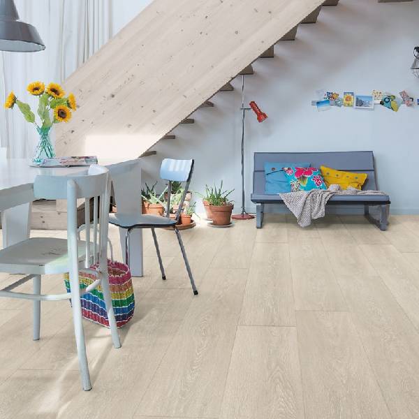 Valley oak light beige